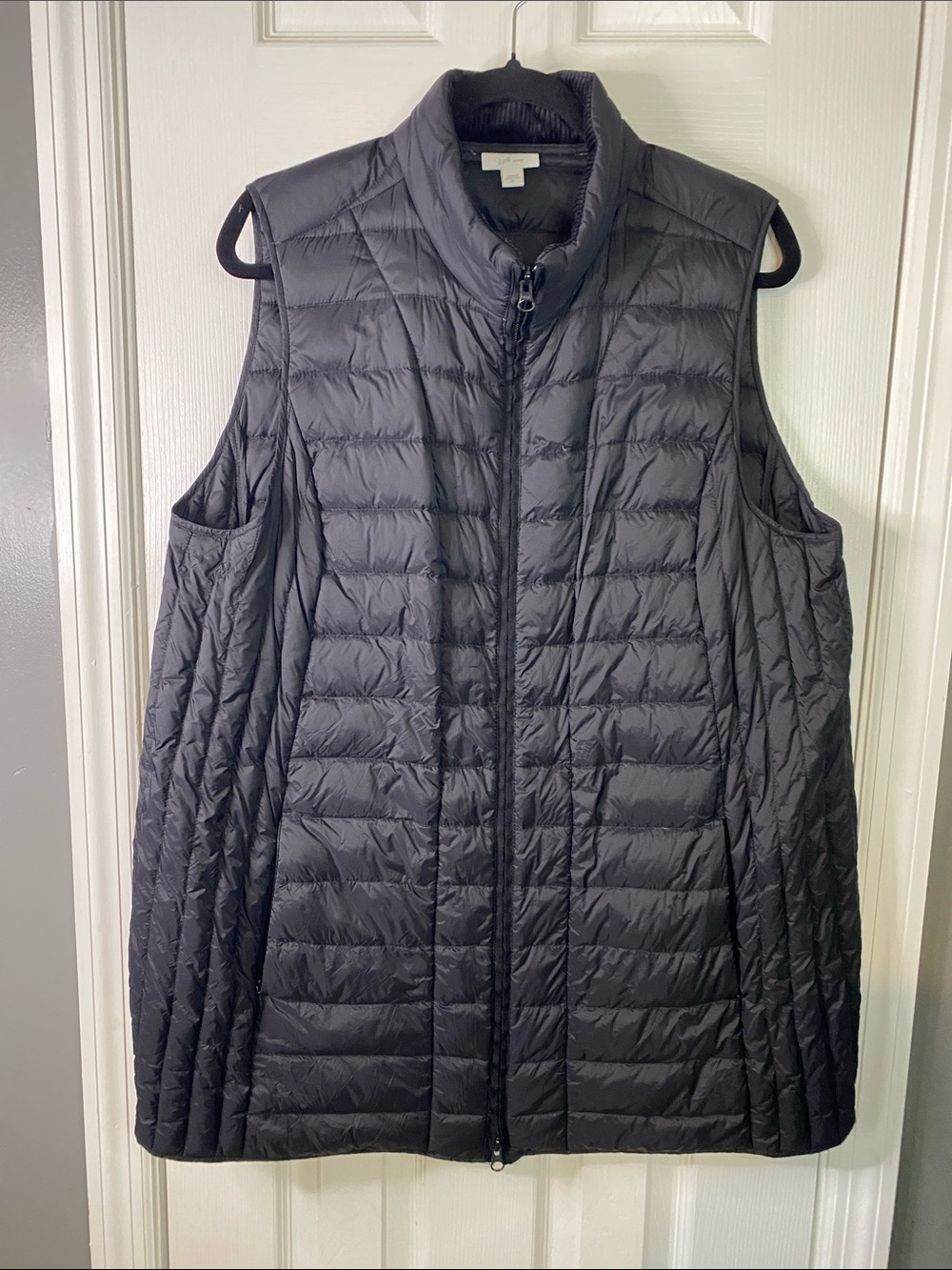 J. Jill Quilted Sleeveless Vest - Black Size XLarge.